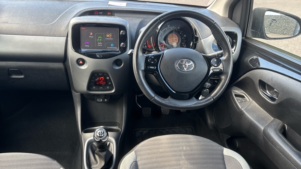 Toyota Aygo 1.0 Vvt-i X-plore Euro 6 Black #6