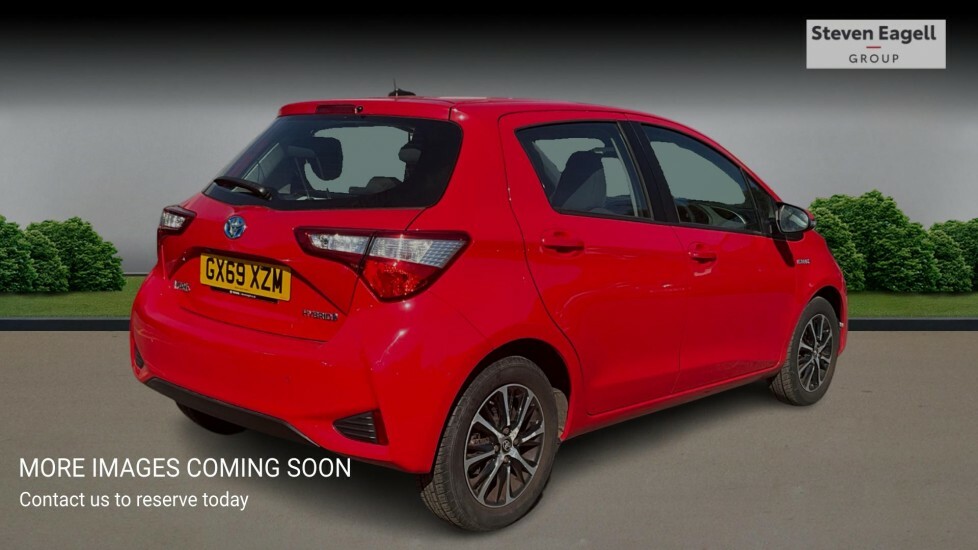 Toyota Yaris 1.5 Vvt-h Icon Tech Hatchback Hybrid E- Red #4