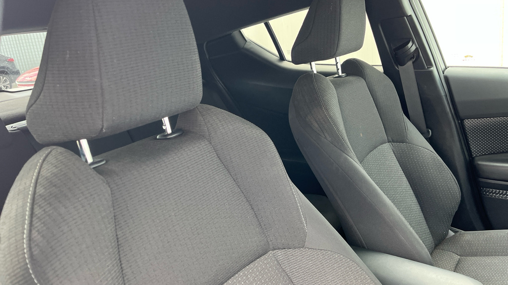 Toyota C-Hr 1.8 Hybrid Dynamic Cvt Blue #19
