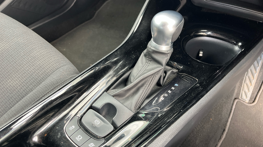 Toyota C-Hr 1.8 Hybrid Dynamic Cvt Blue #30