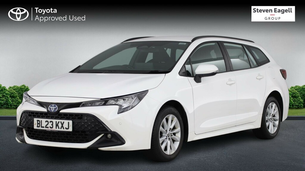 Toyota Corolla 1.8 Vvt-h Icon Touring Sports Hybrid Cv White #3
