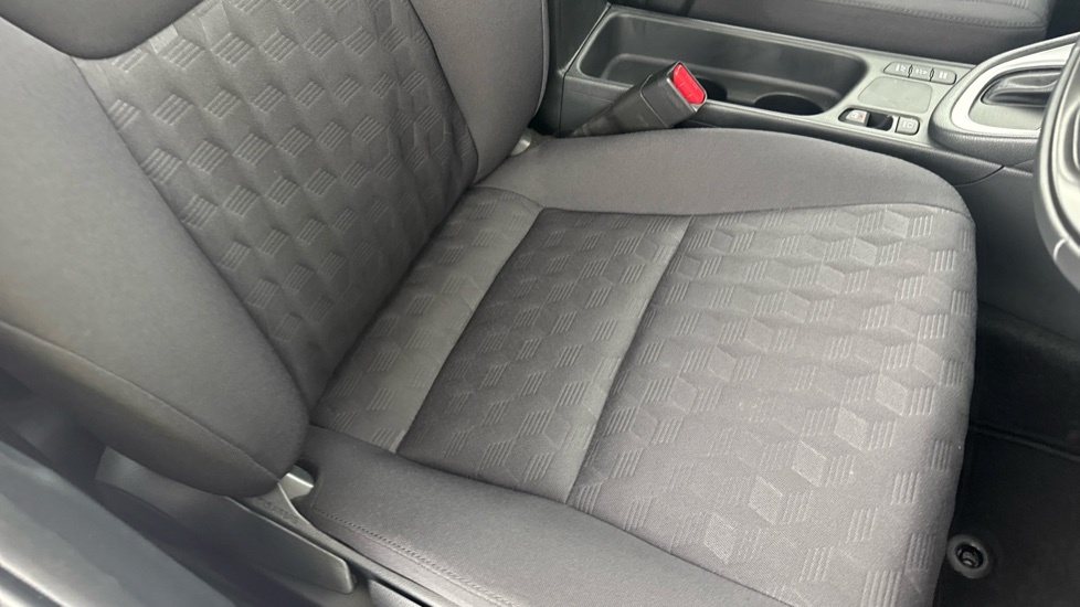 Toyota Yaris Yaris Design Hev Cvt Grey #17
