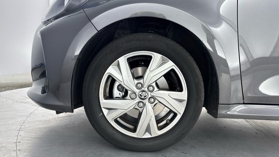 Toyota Yaris Yaris Design Hev Cvt Grey #25