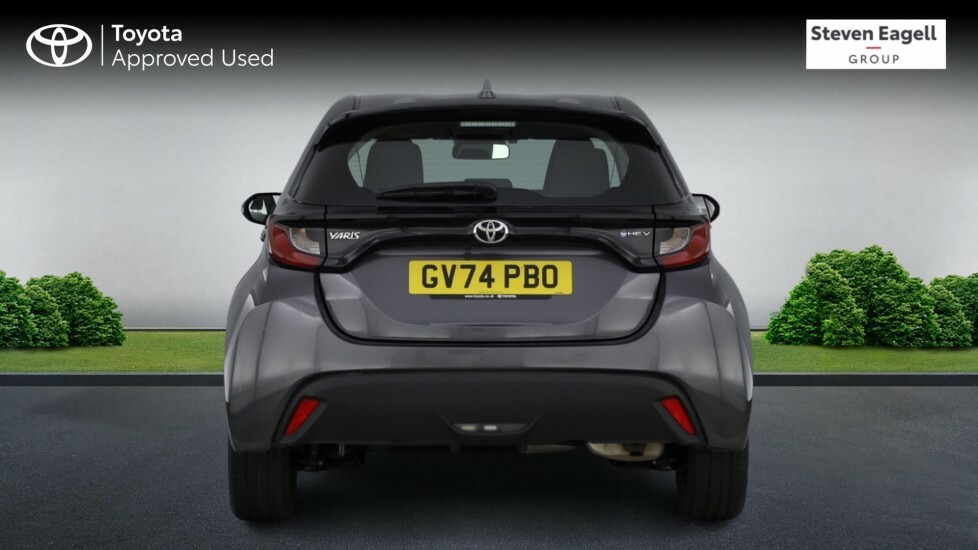 Toyota Yaris Yaris Design Hev Cvt Grey #26