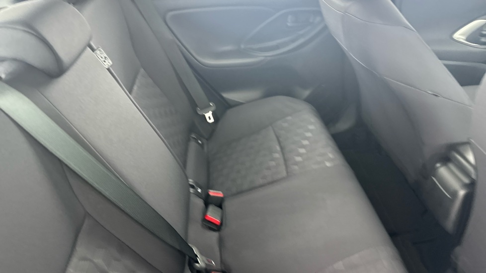 Toyota Yaris Yaris Design Hev Cvt Grey #8