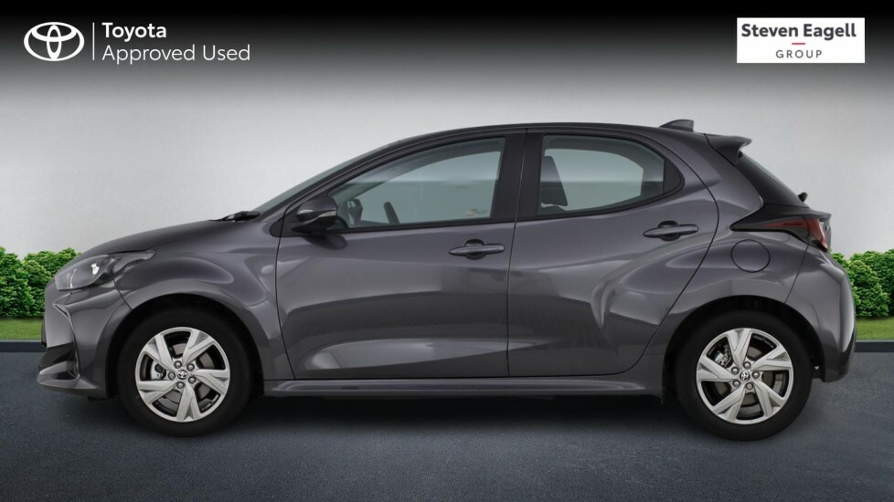Toyota Yaris Yaris Design Hev Cvt Grey #24