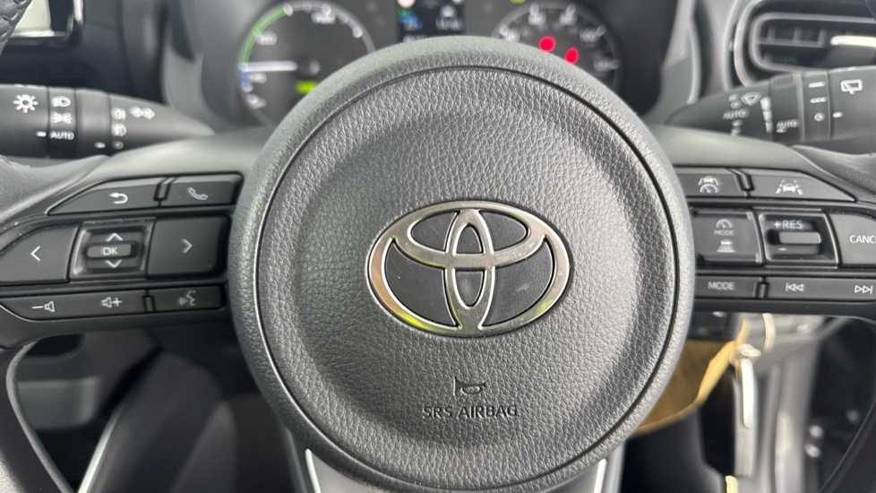 Toyota Yaris Yaris Design Hev Cvt Grey #10