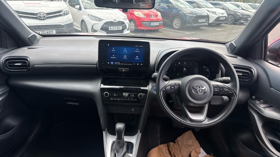 Toyota Yaris Cross 1.5 Vvt-h Design E-cvt Euro 6 Ss Red #6