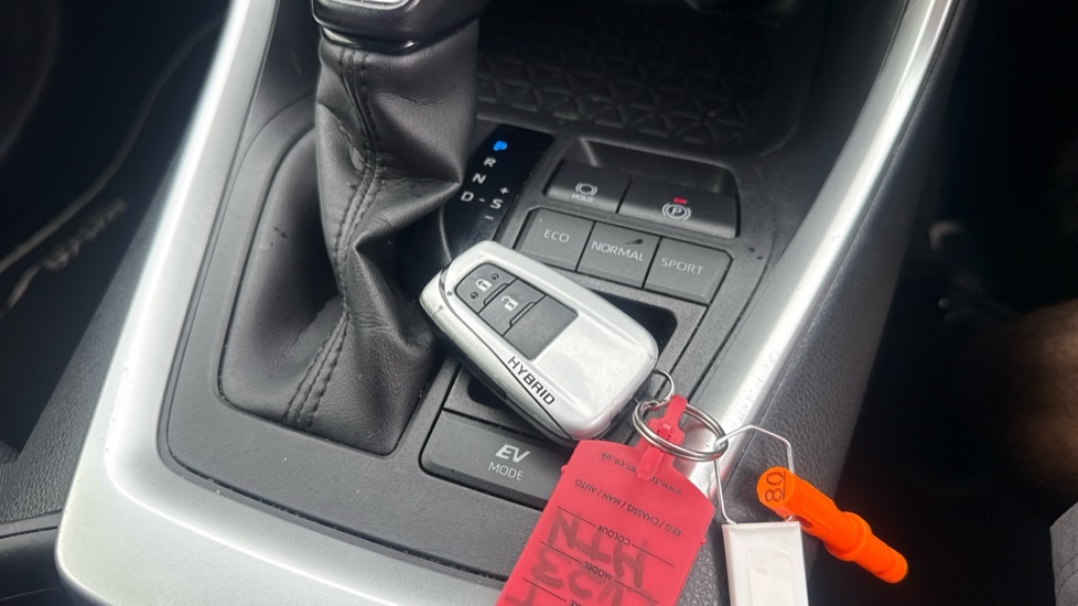 Toyota Rav 4 2.5 Vvt-i Hybrid Excel Cvt Red #28