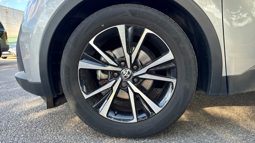 Toyota C-Hr Gr Sport Grey #25