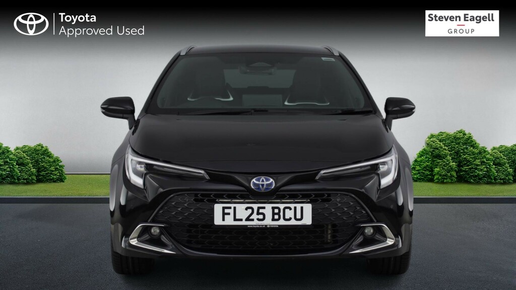 Toyota Corolla Corolla Commercial 1.8 Hybrid White #22