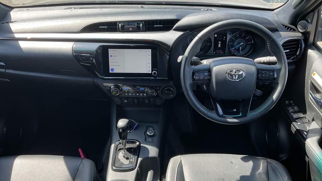 Toyota HILUX 2.8 D-4d-h Invincible X 4Wd Euro 6 Grey #6