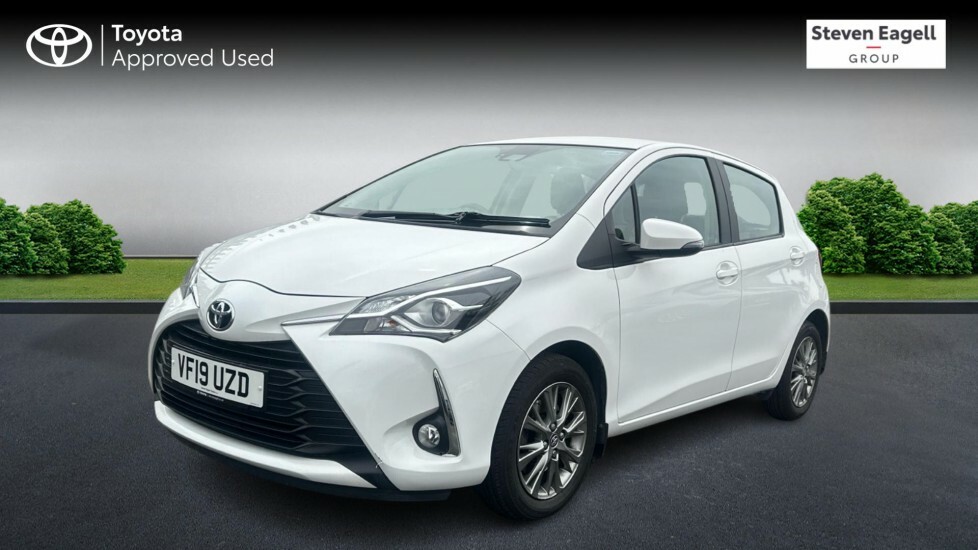 Toyota Yaris 1.5 Vvt-i Icon Euro 6 White #3
