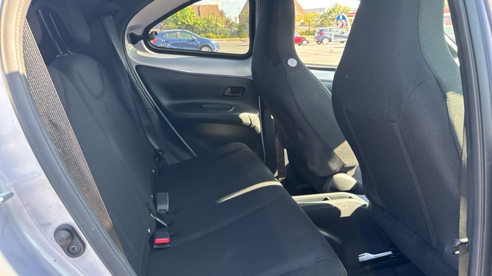 Toyota Aygo X 1.5H Excel Cvt Euro 6 Ss  #8