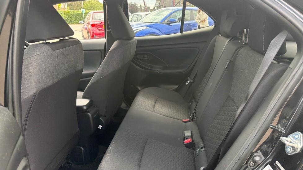 Toyota Yaris Cross Excel #15