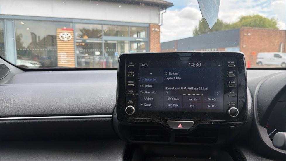 Toyota Yaris Cross Excel #9