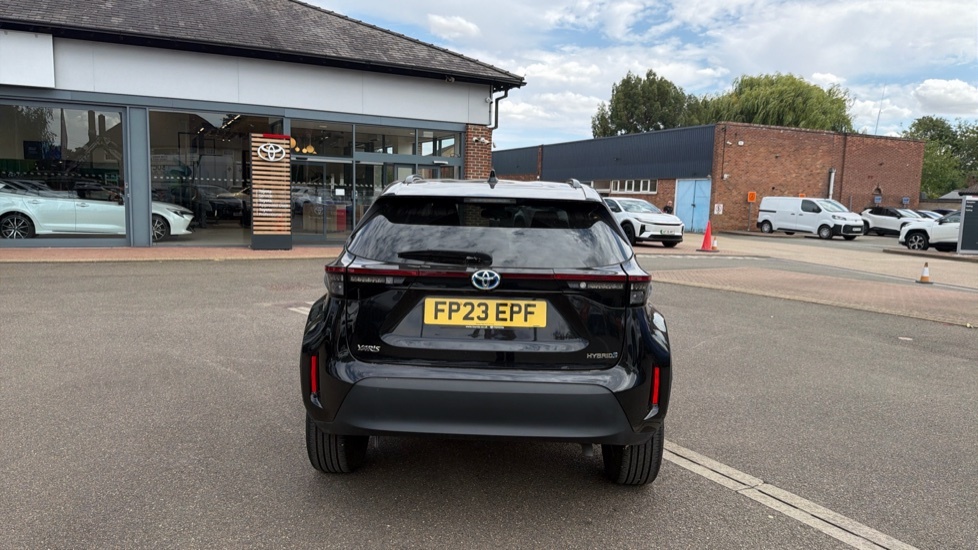 Toyota Yaris Cross Excel #25
