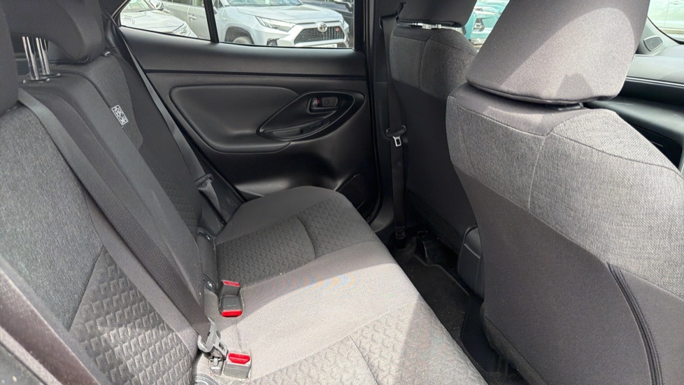 Toyota Yaris Cross Excel #8