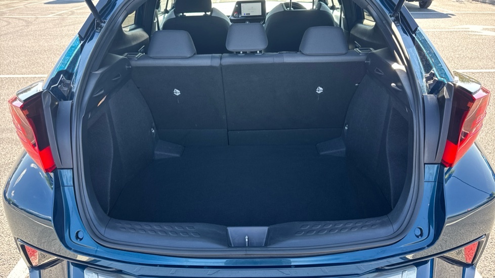 Toyota C-Hr 1.8 Hybrid Excel Cvt Black #13
