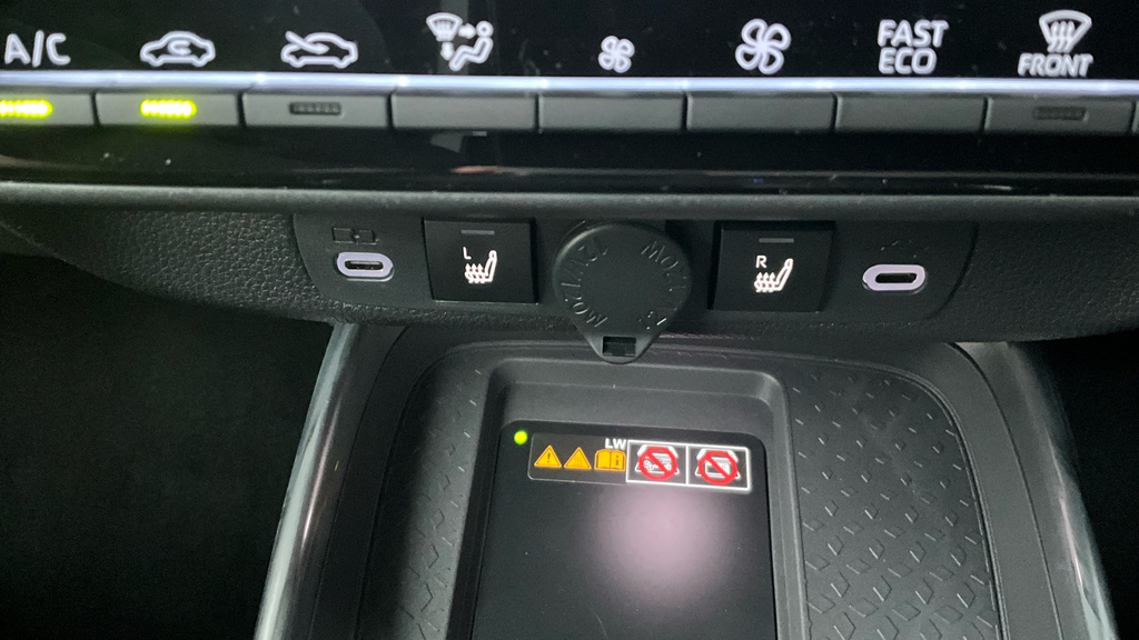 Toyota Aygo X 1.0 Vvt-i Edge White #35