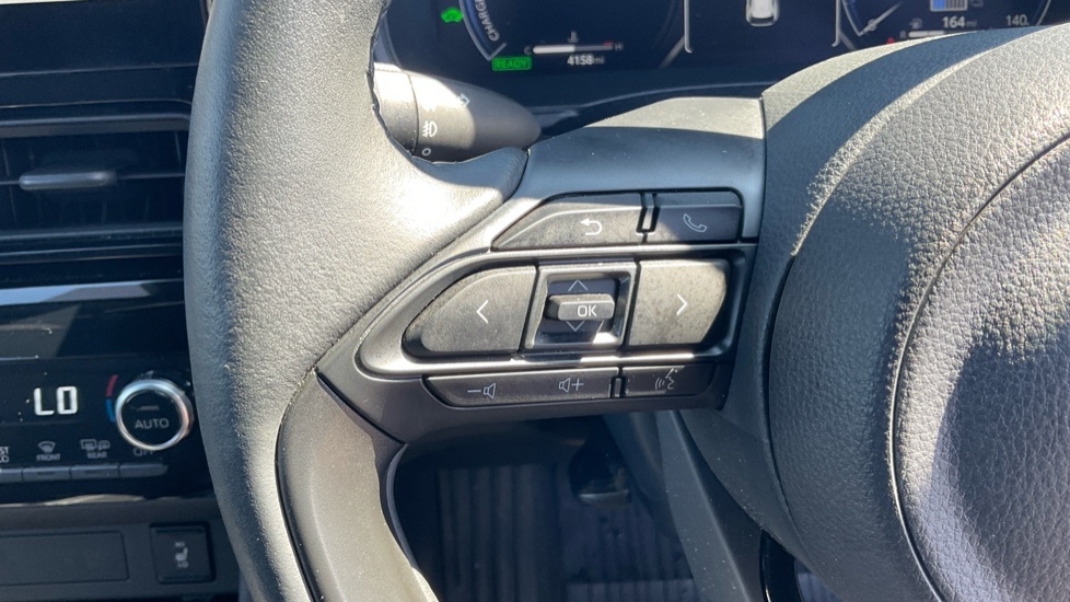 Toyota Yaris Cross Design Black #28
