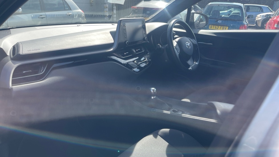 Toyota C-Hr 1.8 Vvt-h Icon Cvt Euro 6 Ss Silver #5