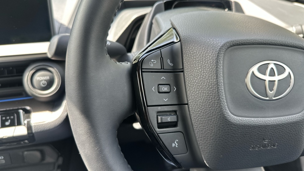 Toyota Prius Saloon 1.5 Cvt 2024 Black #34