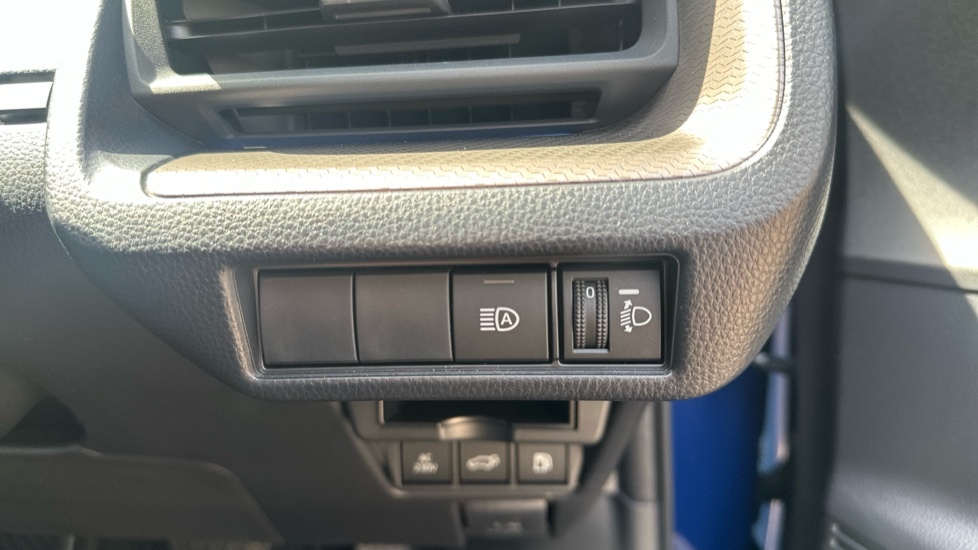 Toyota Prius Saloon 1.5 Cvt 2024 Black #30