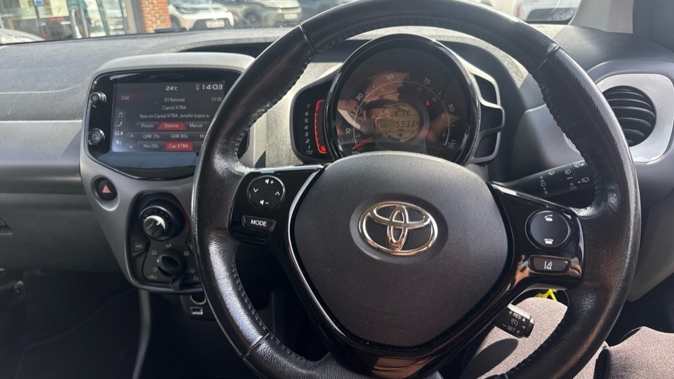 Toyota Aygo 1.0 Vvt-i X-trend 5-Dr Grey #10