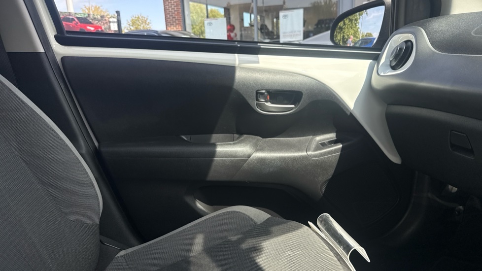 Toyota Aygo 1.0 Vvt-i X-trend 5-Dr Grey #20