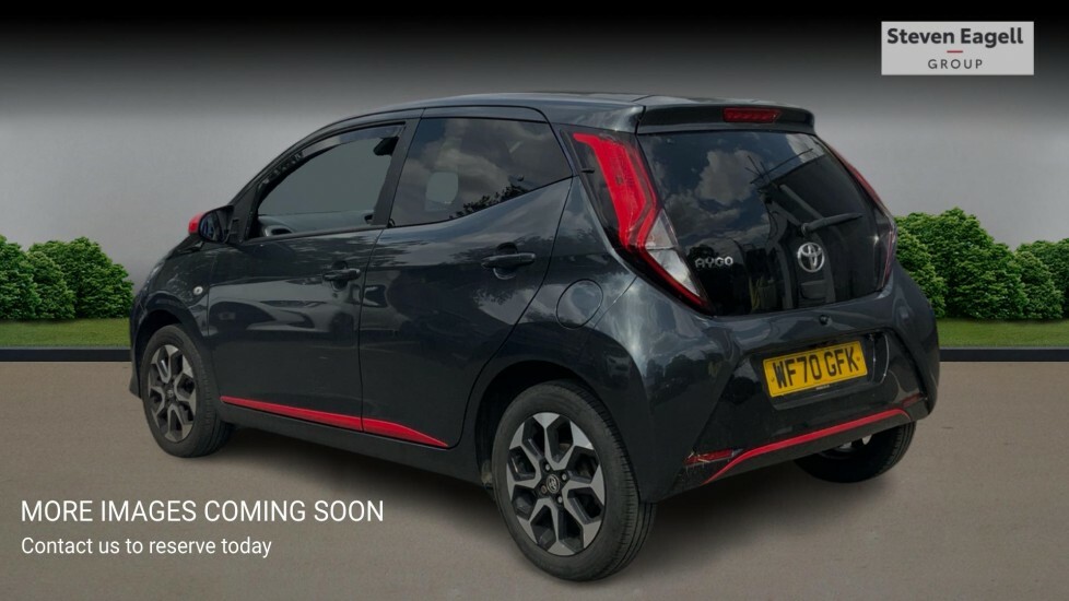 Toyota Aygo 1.0 Vvt-i X-trend Euro 6 Safety Sense Grey #2