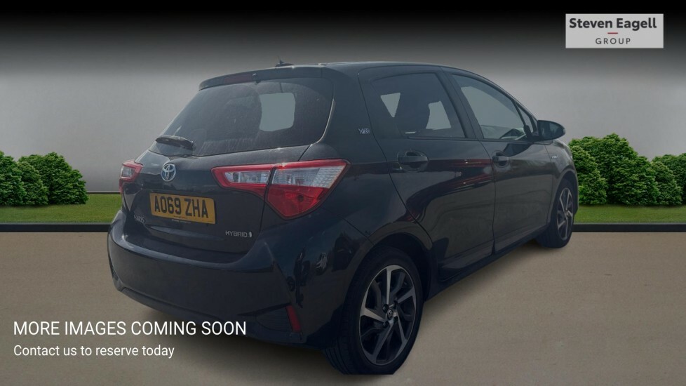 Toyota Yaris Hybrid 1.5 Vvt-i 100Bhp Y20 Navigation White #4