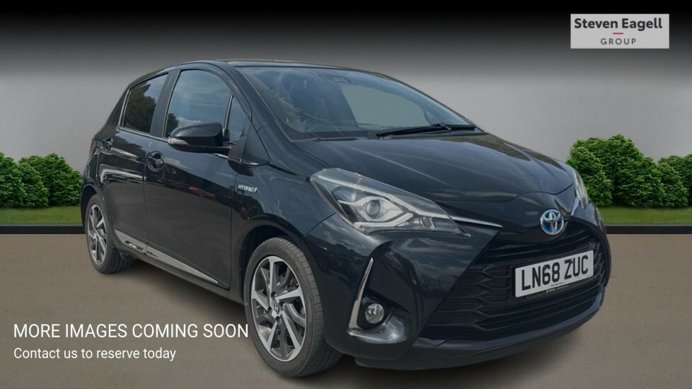 Toyota Yaris Hybrid 1.5 Vvt-i Icon Tech 5-Dr Grey #1
