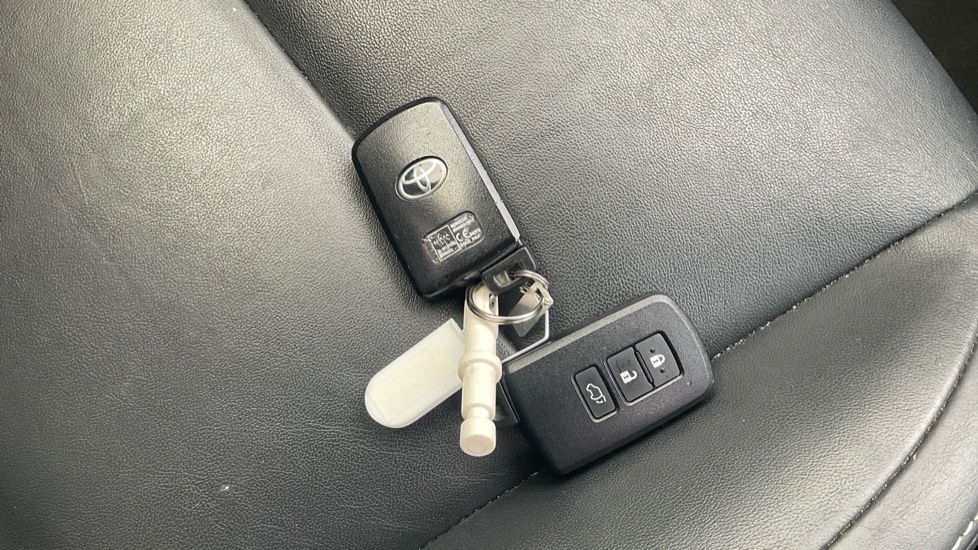 Toyota Rav 4 2.0 D-4d Business Edition Euro 6 Ss White #27