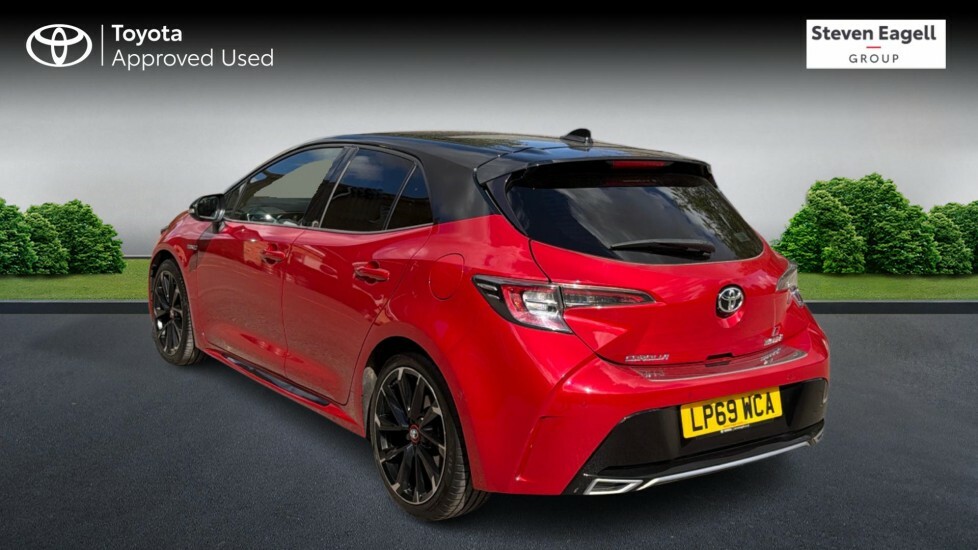 Toyota Corolla 2.0 Vvt-h Gr Sport Hatchback Hybrid Cvt Red #4
