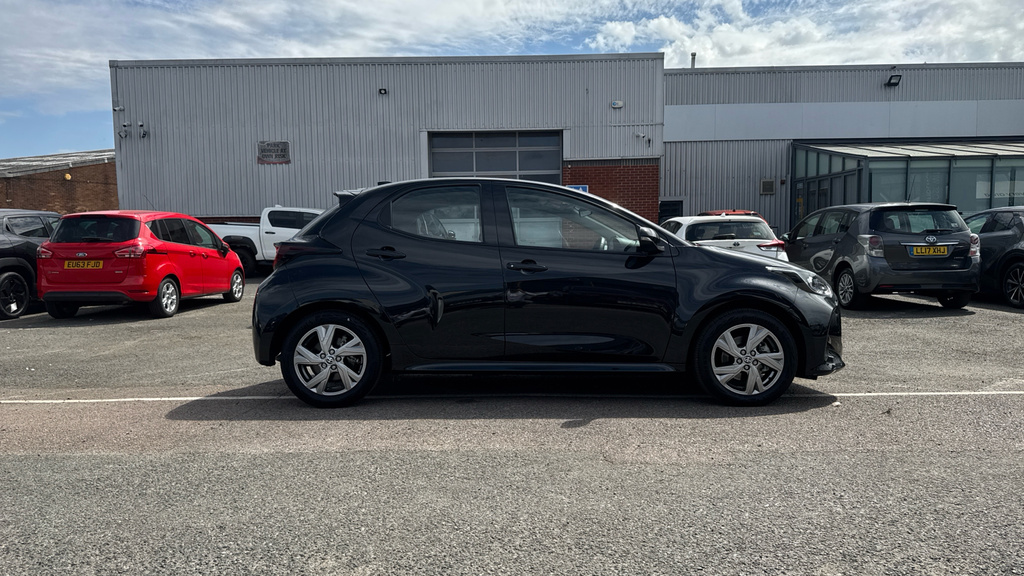 Toyota Yaris 1.5 Vvt-h Excel Hatchback Hybrid E-cvt Green #23