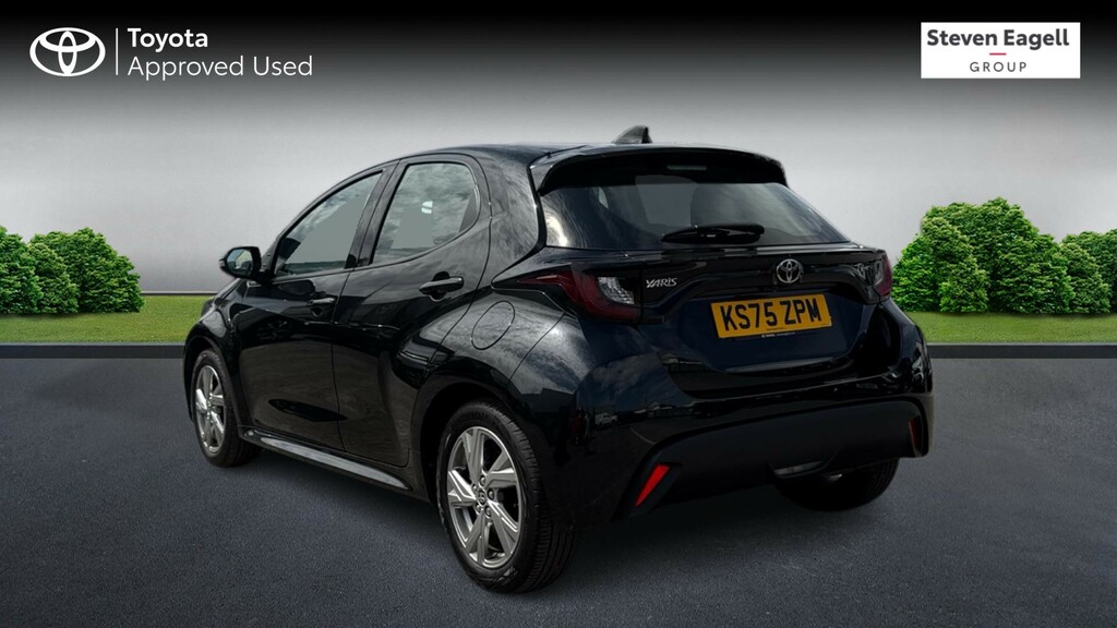 Toyota Yaris 1.5 Vvt-h Icon E-cvt Euro 6 Ss Black #4