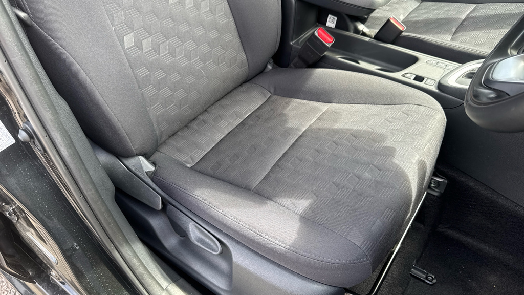 Toyota Yaris 1.5 Vvt-h Excel Hatchback Hybrid E-cvt Green #17