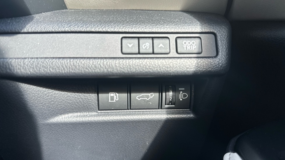Lexus LBX 1.5 Vvt-ie Premium Suv Hybrid E-cvt Eur Silver #31