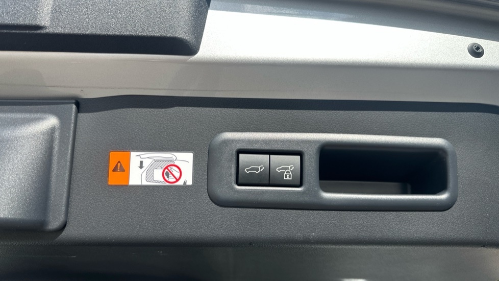 Lexus LBX 1.5 Vvt-ie Premium Suv Hybrid E-cvt Eur Silver #28