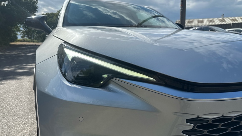Lexus LBX 1.5 Vvt-ie Premium Suv Hybrid E-cvt Eur Silver #21