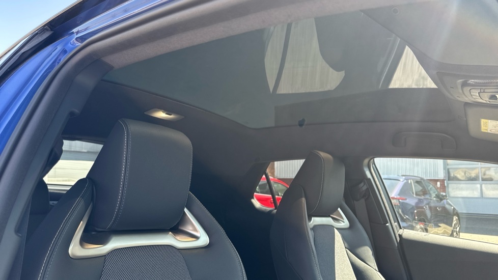 Toyota C-Hr 1.8 Vvt-h Excel Cvt Euro 6 Ss Red #19