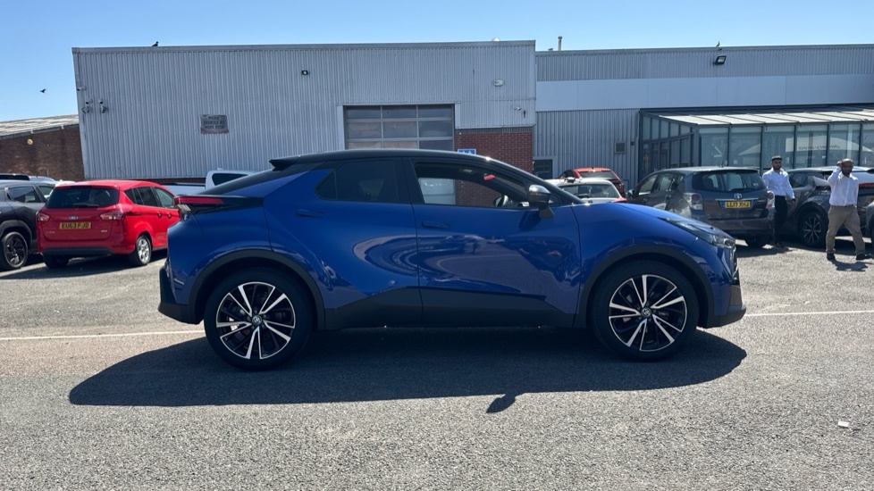 Toyota C-Hr 1.8 Vvt-h Excel Cvt Euro 6 Ss Red #23