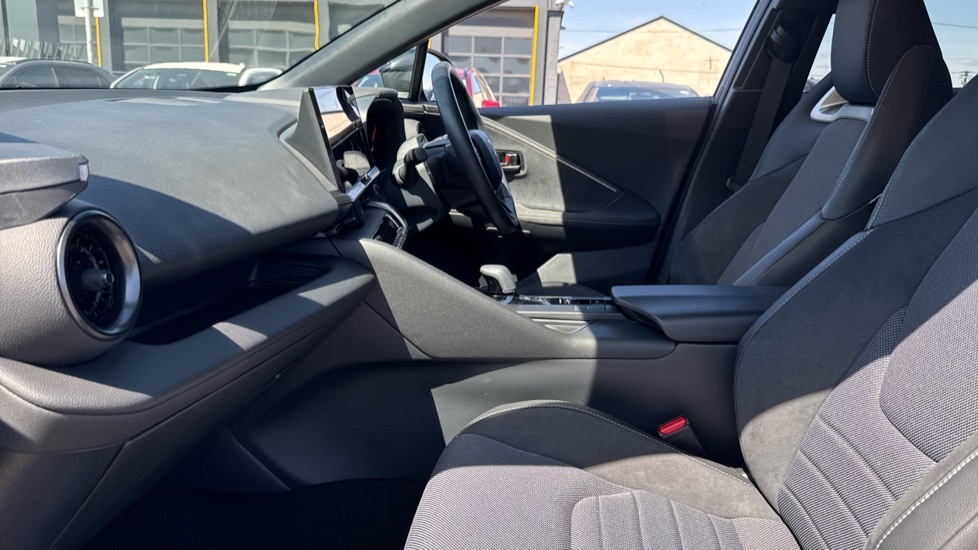 Toyota C-Hr 1.8 Vvt-h Excel Cvt Euro 6 Ss Blue #5