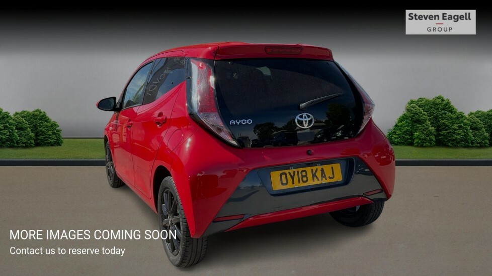 Toyota Aygo 1.0 Vvt-i X-style Euro 6 Red #2