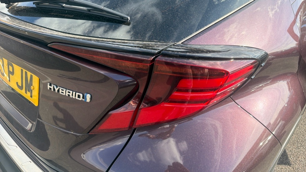 Toyota C-Hr 1.8 Hybrid Design Cvt Grey #21