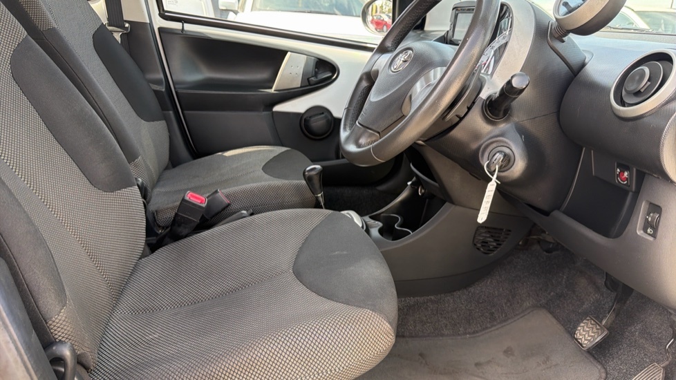 Toyota Aygo 1.0 Vvt-i Move Multimode Euro 5 FL14XUM White #5