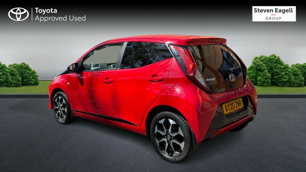 Toyota Aygo 1.0 Vvt-i X-trend Hatchback Euro Red #4