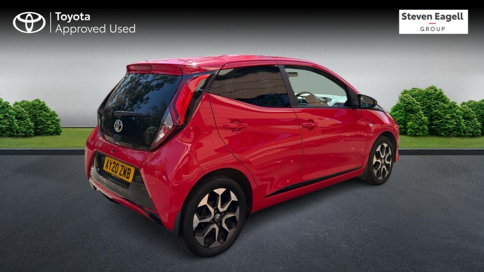 Toyota Aygo 1.0 Vvt-i X-trend Hatchback Euro Red #2