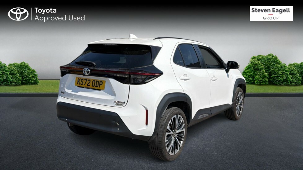 Toyota Yaris Cross 1.5 Vvt-h Excel Suv Hybrid E-cvt Awd Eu White #2